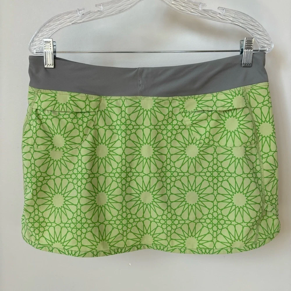 Patagonia green & Gray Skort Size M‎
